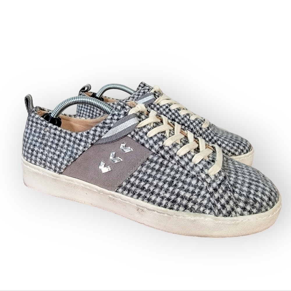 Jack Rodgers Ainsley Fabric Sneaker Size 38
